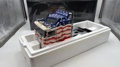 Road Kings Kenworth K100 Aerodyne Tractor Truck 1976 1/18 - scala 1:18
