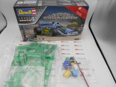 Revell Ford Benetton B194 1/24 - scala 1:24