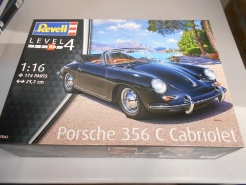 Revell Porsche 356 c Cabriolet 1/16