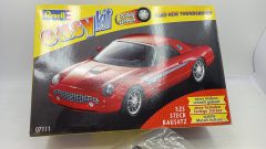 Revell Ford New Thunderbird 1/25, kit di montaggio versione easy kit - foto 4