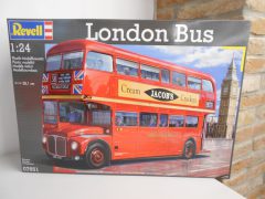 Revell London Bus 1/24 - scala 1:24