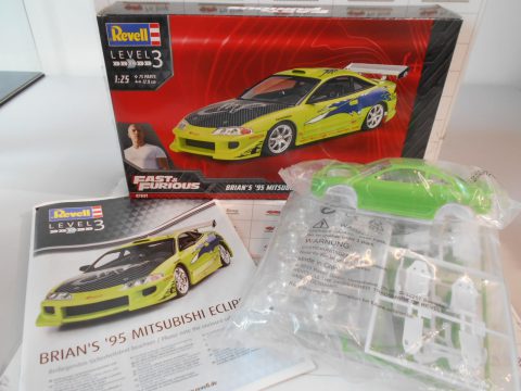 Revell Brian's 95 Mitsubishi Eclipse 1/25, in kit di montaggio