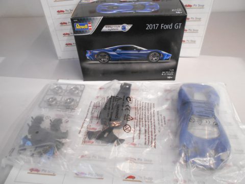 Revell Ford GT 2017 easy-click system 1/24