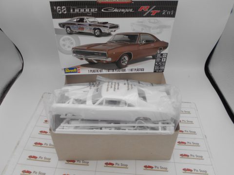 Revell Chevrolet Dodge Charger R/T 2'n1 1/25