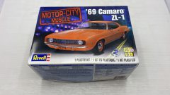 Revell Chevrolet Camaro ZL-1 1969 1/25 kit di montaggio - scala 1:25
