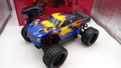 RK Monster elettrico 1/10 brushless, 2,4 Ghz, quattro ruote motrici, batteria Lipo 7,4 V 3500 mAh 30 C, completo di tutto - ?