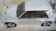 Rk Lancia Delta brushless 1/10, radiocomando 2,4 gHz, quattro ruote motrici, batteria Lipo 3500 mAh 30 C con caricabatteria, completa di tutto, mai utilizzata - foto 6