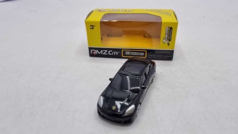 RMZ City Porsche Panamera turbo 1/64