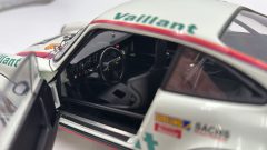 Schuco Kremer Porsche 934 RSR 1976 1/18 - foto 6