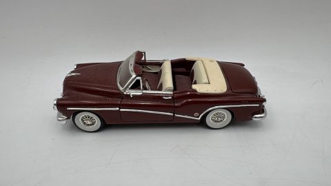 Signature Models Buick 1953 1/32 senza scatola originale