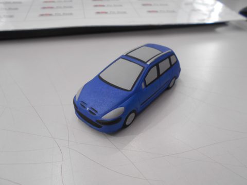 Riproduzione gommosa Peugeot 307, senza scatola originale