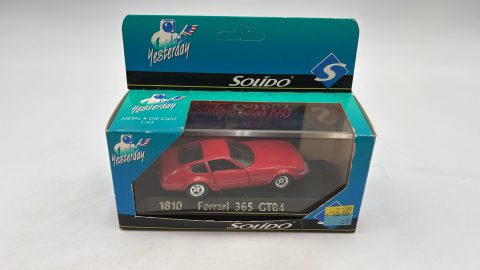 Solido Ferrari 365 GTB4 1/43