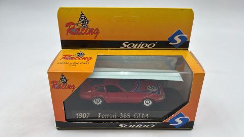 Solido Ferrari 365 GTB4 1/43