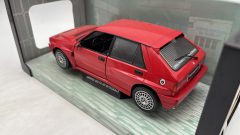 Solido Lancia Delta HF Integrale 1991 1/18, manca vetro sinistro, senza scatola originale - foto 2