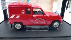 Solido Renault 4LF4 Pomper Vigili del fuoco 1976 1/18 - foto 4