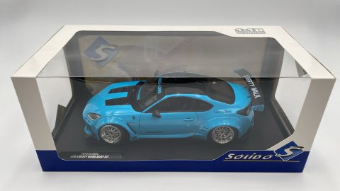 Solido Toyota GR86 with Liberty Walk Body Kit 2024 1/18