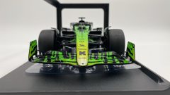 Solido Kick Sauber C44 V. Bottas Las Vegas GP 2024 1/18 - foto 2