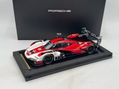 Sparkmodel Porsche 963 1/18 9RD 4.6L Turbo V8 Porsche Penske - scala 1:18