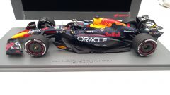 Sparkmodel Oracle Red Bull RB20 Max Verstappen WC Las Vegas 2024 1/18, teca e scatola rotta come si vede in foto - foto 3