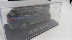Spark Mercedes EQS SUV 1/43 - foto 2