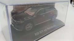 Spark Mercedes EQS SUV 1/43 - scala 1:43