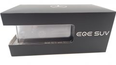 Spark Mercedes EQE SUV 1/43 - foto 3