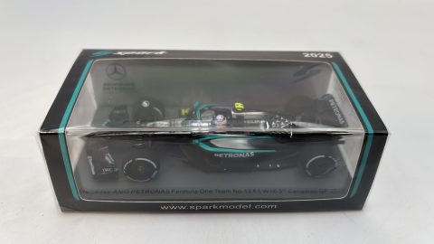 Sparkmodel Mercedes-AMG Petronas W16 F1 Kimi Antonelli 3rd Canadian GP 2025 1/43