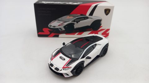 Sparkmodel Lamborghini Huracan Sterrato 1/64
