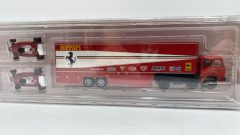 Starline Brekina Fiat 691 T Ferrari 1977 con 2 Ferrari 312 T2 F1 e set di 6 figurini di tifosi 1/87 - foto 4