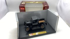 Sun Star Model T Pickup 1925 1/24 - scala 1:24