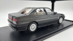 Triple9 Alfa Romeo 164 Q4 1994 1/18 - foto 5