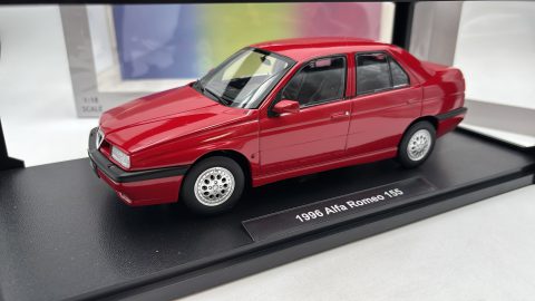 Triple 9 Alfa Romeo 155 1996 1/18