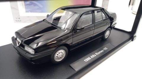Triple9 Alfa Romeo 155 1996 1/18