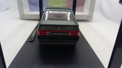 Triple 9 Alfa Romeo 75 1988 1/18 - foto 6