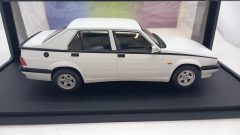 Triple 9 Alfa Romeo 75 1988 1/18 - foto 5