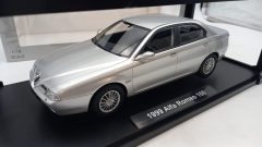 Triple9 Alfa Romeo 166 1999 1/18 - scala 1:18