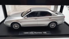 Triple9 Alfa Romeo 166 1999 1/18 - foto 3