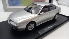 Triple9 Alfa Romeo 156 1998 1/18 - scala 1:18