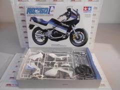 Tamiya suzuky rg250 1/12 - scala 1:12