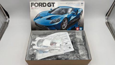 Tamiya Ford GT 1/24 kit di montaggio