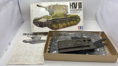 Tamiya KV-2 Russian Heavy Tank 1/35 - scala 1:35