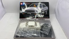 Tamiya Nissan Skyline 2000RS 1/24 kit di montaggio - scala 1:24