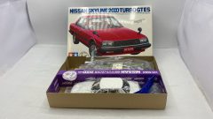 Nissan Skyline 2000 Turbo GTES 1/24 kit di montaggio - foto 2
