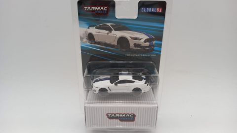 Tarmac Works Ford Mustang Shelby GT350R 1/64