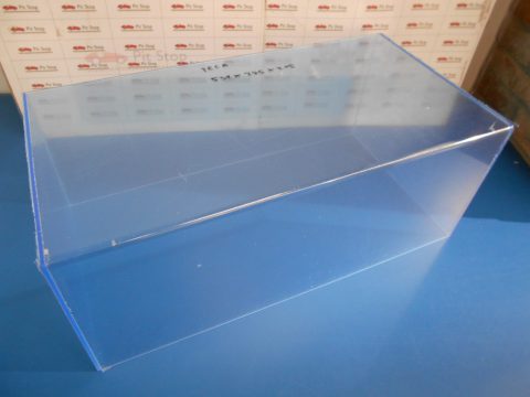 Vetrina/teca plexiglass per modelli GP replicas e topmarques 1/12, misure interne 531x276x205 mm,non comprende la base