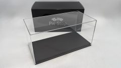 Luxcase teca in plexiglass con base nera per modelli scala 1/18, misure INTERNE 31.5x15x13.5 cm altezza, ESTERNE COMPRESE DI?
