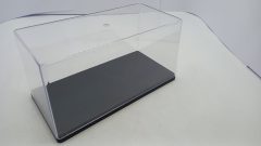 Vetrina teca per modelli in scala 1/24, misure interne 21,2 x 9,5 x 10,3 cm altezza, esterne 22 x 10 x 11 cm altezza - scala?