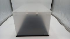 Vetrina/teca showcase in plexiglass per modelli fino alla scala 1/8, misure interne 64,2x29,1x22,4 cm altezza, misure esterne 66x31x23,7 cm altezza - foto 2