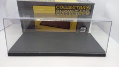 Triple 9 display case con base nera per modelli fino alla scala 1/18, misure interne 33,6 x 15,5 x 10,7 altezza cm - foto 2