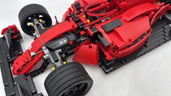 Technol Model Ferrari SF90 1/10 kit montato da 1200 pezzi - foto 5
